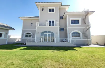 Villa - 6 Bedrooms - 7+ Bathrooms for rent in Nad Al Sheba 2 - Nad Al Sheba - Dubai