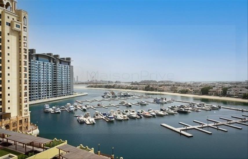 Apartment for Rent in Marina Residences 2 2BR Sea View in Marina
