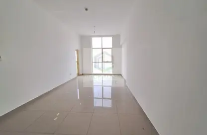 Apartment - 3 Bedrooms - 3 Bathrooms for rent in Al Nahda 2 Tower - Al Nahda 2 - Al Nahda - Dubai