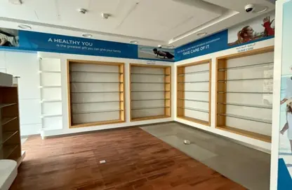 Shop - Studio for rent in Al Thani Muwaileh - Muwaileh Commercial - Sharjah