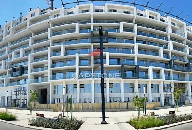 Apartment - 1 Bedroom - 2 Bathrooms for sale in Oasis 1 - Oasis Residences - Masdar City - Abu Dhabi