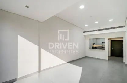 شقة - 2 غرف نوم - 2 حمامات للايجار في الاجنحه - ارجان - دبي شقة - 2 غرف نوم - 2 حمامات للايجار في الاجنحه - ارجان - دبي