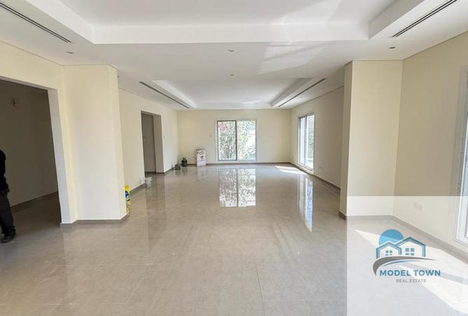 15420310 - Property Image 2