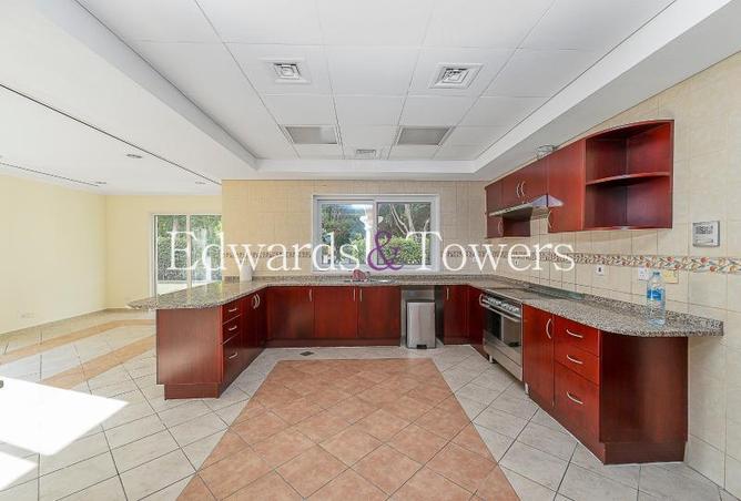 15673585 - صورة العقار 2