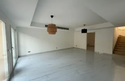 Villa - 3 Bedrooms - 3 Bathrooms for rent in Springs 15 - The Springs - Dubai