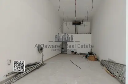 Shop - Studio - 1 Bathroom for rent in Al Rashidiya Towers - Ajman Downtown - Ajman
