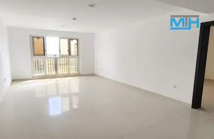 Empty Room image for: Apartment - 1 Bedroom - 2 Bathrooms for sale in Arabian - Canal Residence - Dubai Sports City - Dubai, Image 1