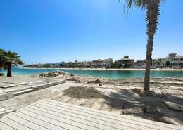 Villa - 5 bedrooms - 6 bathrooms for rent in Signature Villas Frond E - Signature Villas - Palm Jumeirah - Dubai