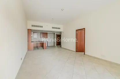 شقة - غرفة نوم - 2 حمامات للايجار في 3 نيو بريدج هيلز - نيو بريدج هيلز - مدينة السيارات - دبي