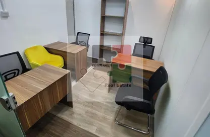مركز أعمال - استوديو - 3 حمامات للايجار في شارع المطار - منطقة طريق المطار - منطقة القرهود - دبي مركز أعمال - استوديو - 3 حمامات للايجار في شارع المطار - منطقة طريق المطار - منطقة القرهود - دبي