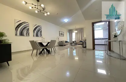 Apartment - 2 Bedrooms - 3 Bathrooms for rent in Crescent Towers - Al Khalidiya - Abu Dhabi