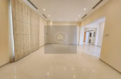 Villa - 5 Bedrooms - 7 Bathrooms for rent in Al Tala'a - Mughaidir - Sharjah