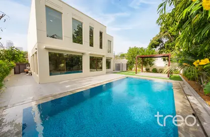 Villa - 3 Bedrooms - 4 Bathrooms for sale in Meadows 2 - Meadows - Dubai