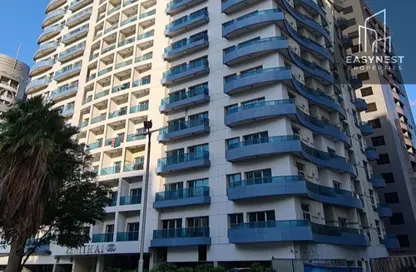 Apartment - 1 Bedroom - 2 Bathrooms for sale in Zenith A1 Tower - Zenith Towers - Dubai Sports City - Dubai