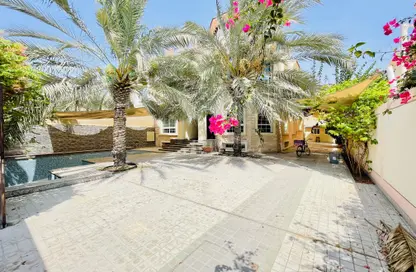 Villa - 3 Bedrooms - 3 Bathrooms for rent in Al Falaj - Al Riqqa - Sharjah