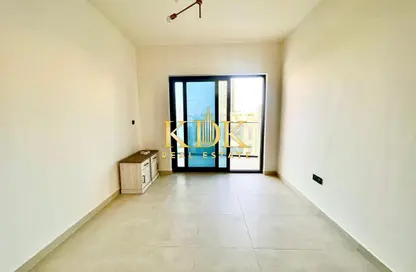 شقة - غرفة نوم - 2 حمامات للايجار في بن غاطي جاسمين - قرية الجميرا سركل - دبي