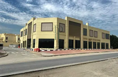 Warehouse - Studio - 4 Bathrooms for rent in Jebel Ali Industrial 1 - Jebel Ali Industrial - Jebel Ali - Dubai
