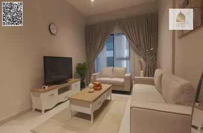 Apartment - 2 Bedrooms - 2 Bathrooms for sale in SRS Tower - Al Rashidiya 1 - Al Rashidiya - Ajman