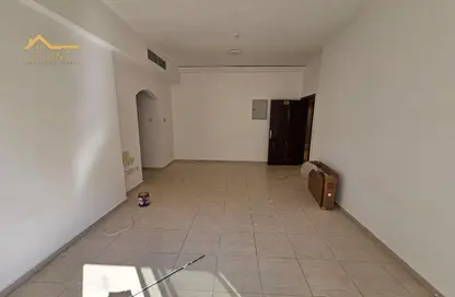 شقة - 2 غرف نوم - 2 حمامات للايجار في الند - القاسمية - الشارقة