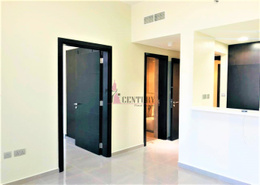 Mid Floor | 1 Bedroom Apartment | Canal View