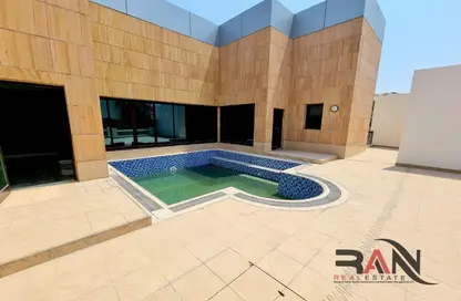 Pool image for: Villa - 3 Bedrooms - 4 Bathrooms for rent in 20 Villas Project - Al Khalidiya - Abu Dhabi, Image 1