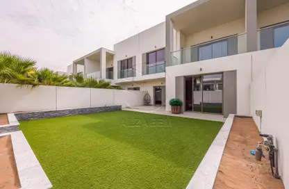 Townhouse - 3 Bedrooms - 4 Bathrooms for rent in The Cedars - Yas Acres - Yas Island - Abu Dhabi