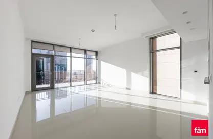 Apartment - 2 Bedrooms - 3 Bathrooms for sale in Boulevard Crescent Tower 1 - BLVD Crescent - Downtown Dubai - Dubai