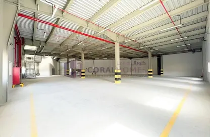 مستودع - استوديو - 1 حمام للبيع في المنطقة الحرة بجبل علي - جبل علي - دبي