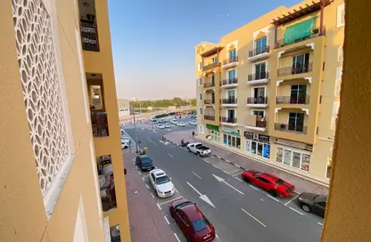 Apartment - 1 Bedroom - 2 Bathrooms for rent in EMR 05 - Emirates Cluster - International City - Dubai