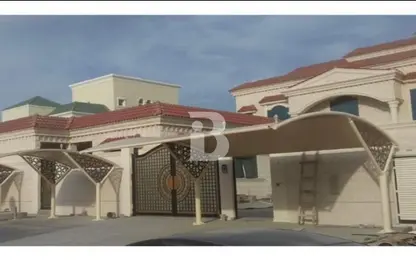 مجمع سكني - 3 غرف نوم - 6 حمامات للايجار في مدينة الرياض - أبوظبي