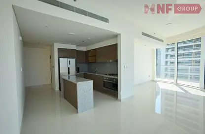 Apartment - 3 Bedrooms - 3 Bathrooms for sale in Grand Bleu Tower 1 - EMAAR Beachfront - Dubai Harbour - Dubai