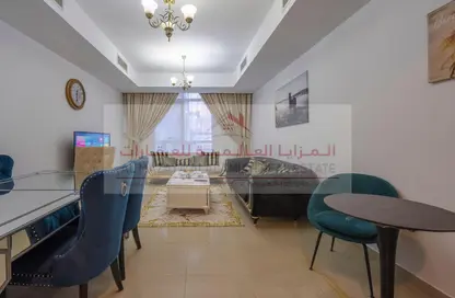 Apartment - 1 Bedroom - 2 Bathrooms for rent in Beach Tower 1 - Al Khan Lagoon - Al Khan - Sharjah