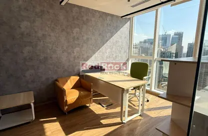 مكتب - استوديو - 2 حمامات للايجار في برج ريجال - الخليج التجاري - دبي