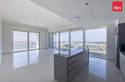 Apartment - 3 Bedrooms - 4 Bathrooms for rent in Grand Bleu Tower 1 - EMAAR Beachfront - Dubai Harbour - Dubai