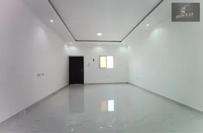Apartment - 1 Bathroom for rent in Mohammed Villas 24 - Mohamed Bin Zayed City - Abu Dhabi