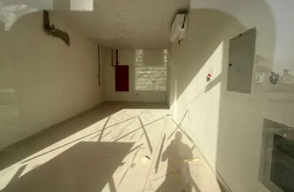 متجر - استوديو - 1 حمام للايجار في شارع الشيخ جابر الصباح - النعيمية - النعيمية - عجمان