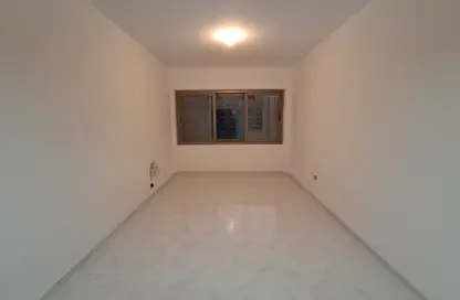 Apartment - 1 Bedroom - 1 Bathroom for rent in Farha Tower - Tourist Club Area - Abu Dhabi