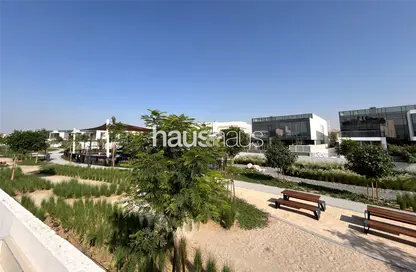 Villa - 5 Bedrooms - 6 Bathrooms for sale in Jumeirah Park Homes - Jumeirah Park - Dubai