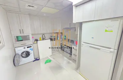 Apartment - 2 Bedrooms - 3 Bathrooms for rent in Sahara Tower 1 - Sahara Complex - Al Nahda - Sharjah