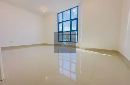 Apartment - 2 Bedrooms - 2 Bathrooms for rent in Airport Road - Abu Dhabi