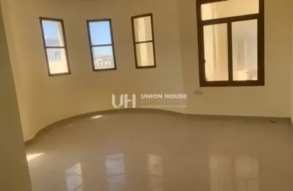 Villa - 3 Bedrooms - 4 Bathrooms for rent in Shakhbout City - Abu Dhabi