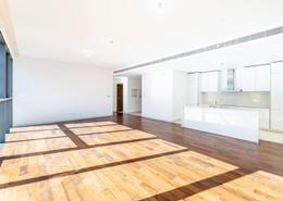 Empty Room image for: Apartment - 1 bedroom - 2 bathrooms for sale in Building 9 - City Walk - Dubai, Image 1
