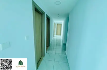 Apartment - 2 Bedrooms - 2 Bathrooms for rent in Corniche Tower - Ajman Corniche Road - Ajman