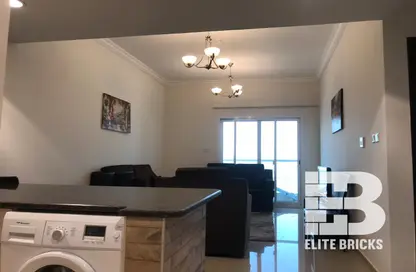 شقة - غرفة نوم - 2 حمامات للبيع في برج يونى استايت الرياضية - مدينة دبي الرياضية - دبي