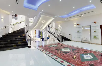 Villa - 7+ Bedrooms - 7+ Bathrooms for rent in Sector E - Emirates Hills - Dubai