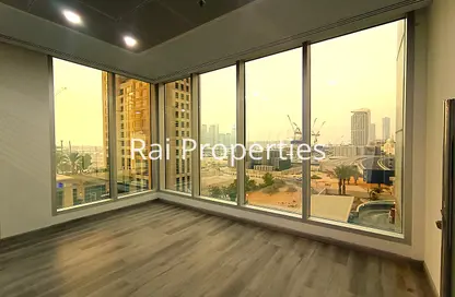 Office Space - Studio - 1 Bathroom for rent in Marina Plaza - Dubai Marina - Dubai