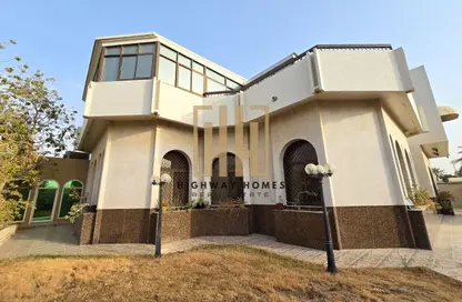 Villa - 7+ Bedrooms - 7 Bathrooms for rent in Al Azra - Al Riqqa - Sharjah