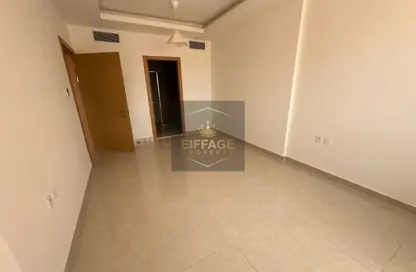 Apartment - 2 Bedrooms - 2 Bathrooms for rent in Al Jurf 3 - Al Jurf - Ajman Downtown - Ajman