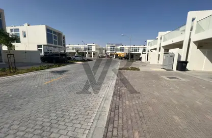 Townhouse - 3 Bedrooms - 5 Bathrooms for rent in Janusia - Damac Hills 2 - Dubai