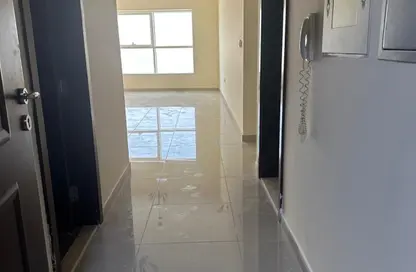 Apartment - 2 Bedrooms - 2 Bathrooms for rent in Fujairah Beach - Downtown Fujairah - Fujairah